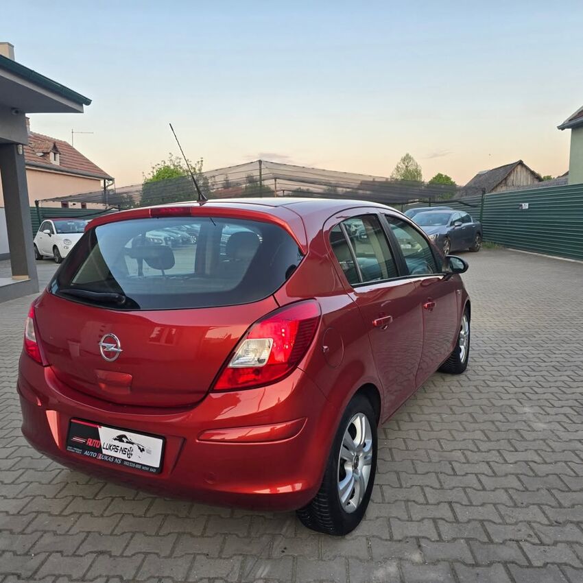 Opel Corsa D